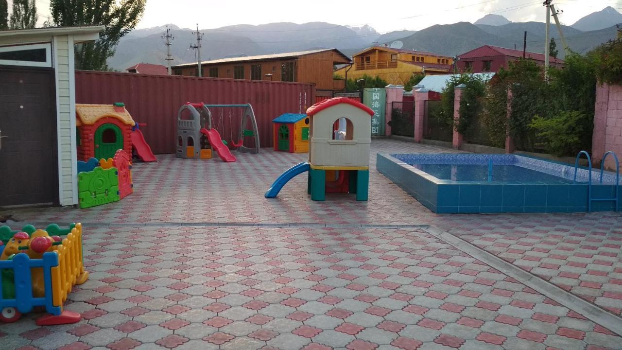 Mini-Pansionat Maksat Cholpon-Ata Exterior foto