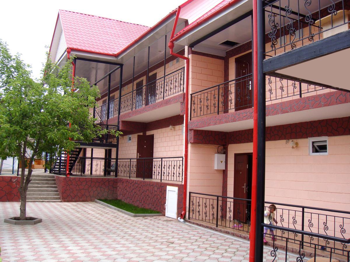 Mini-Pansionat Maksat Cholpon-Ata Exterior foto